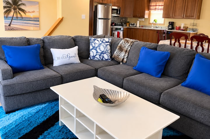 Island Escape Retreat | 4 Br Near Hospital & Beach - ミシガン・シティ, IN