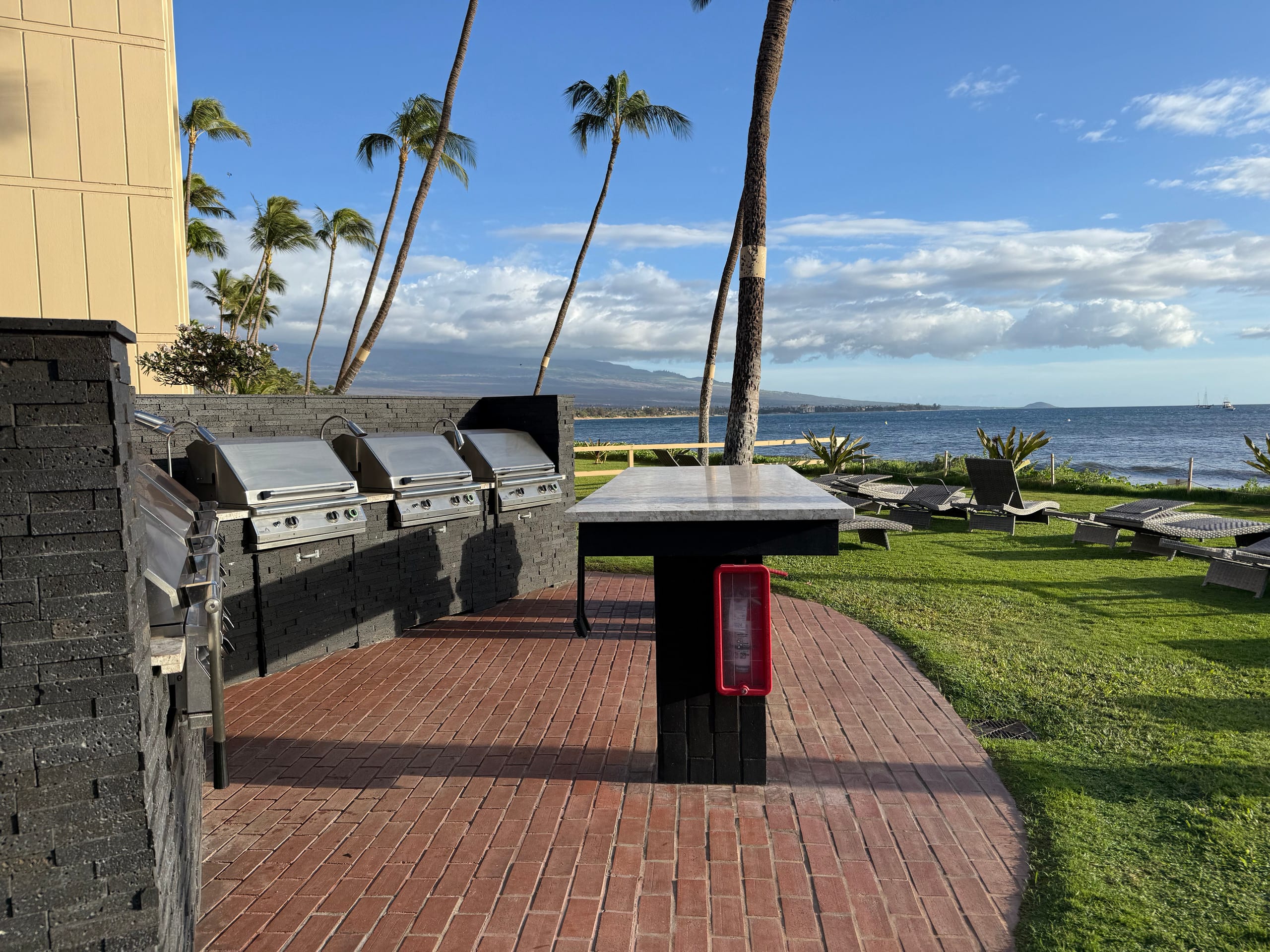 Condo in Kihei · ★4.94 · 1 bedroom · 2 beds · 1 bath - Image 40