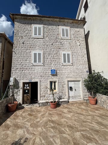 Vuk Apartmani managed Airbnb listing 2