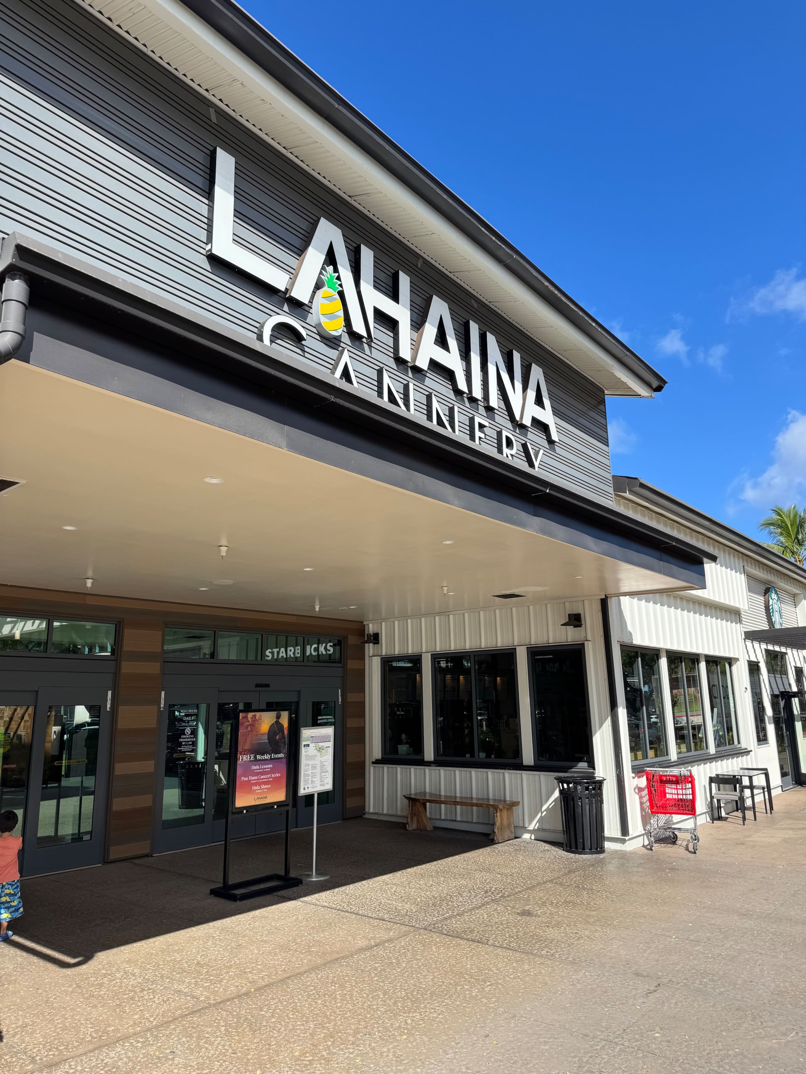 Condo in Lahaina · ★4.93 · Studio · 1 bed · 1 bath - Image 33