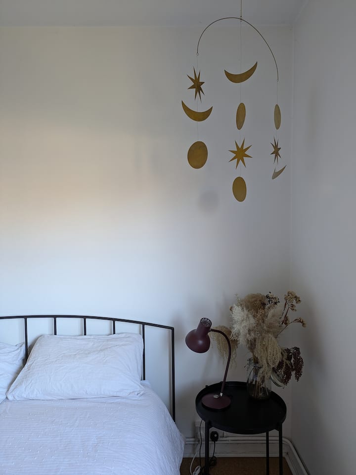 საძინებელი 1