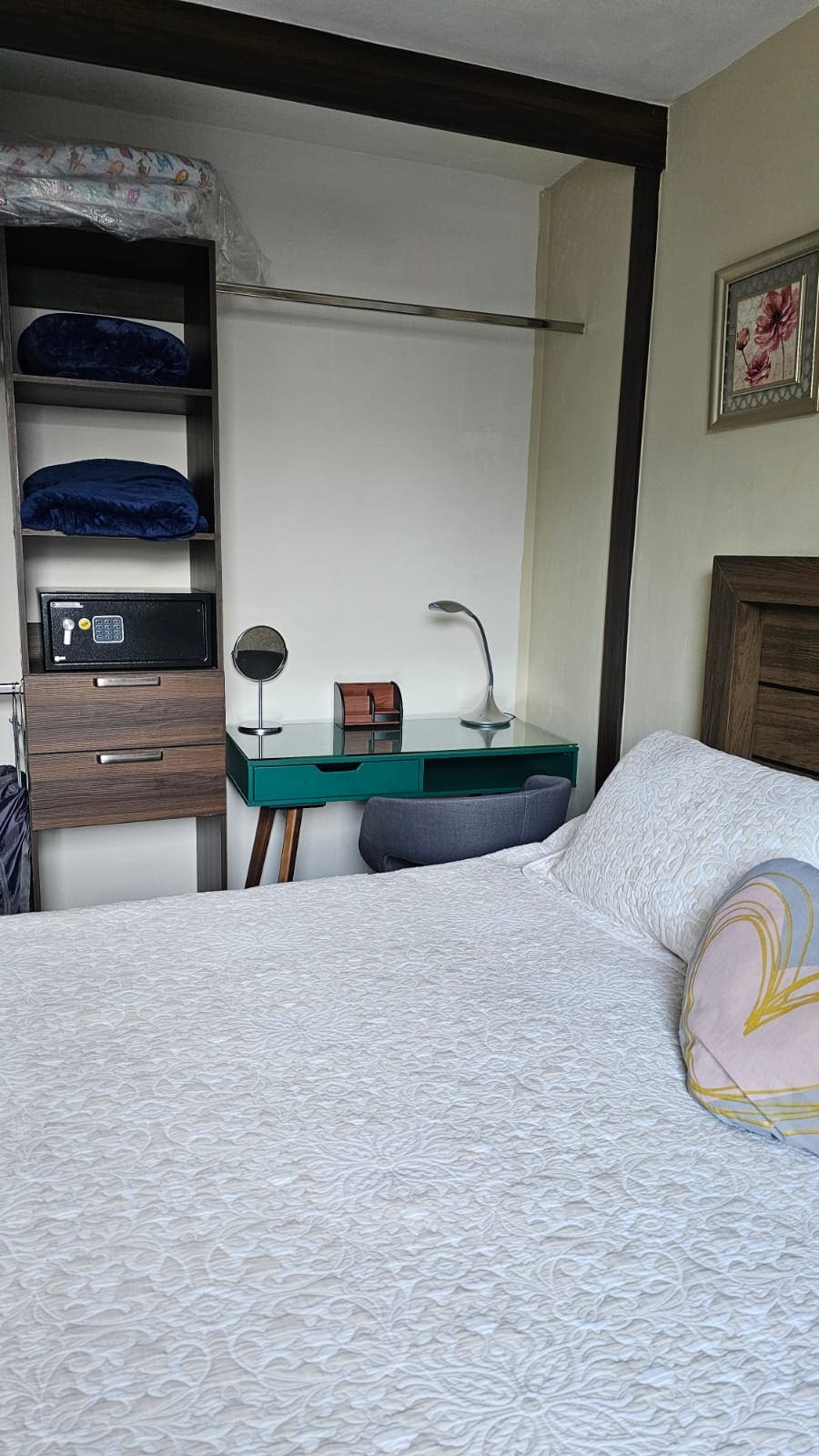 غرفة النوم 1