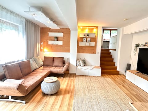 Top Airbnb: Garden apartment with terrace / App. GARDEN by TILLY in Velden Am Wörther See