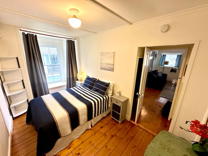 ห้องนอน #1 - เต็มชั้น 1