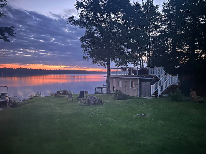 One Room  Cabin On Beech Hill Pond Near Acadia - Maine