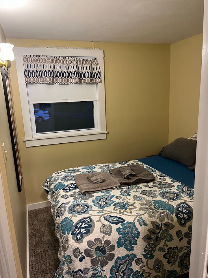 غرفة النوم 1