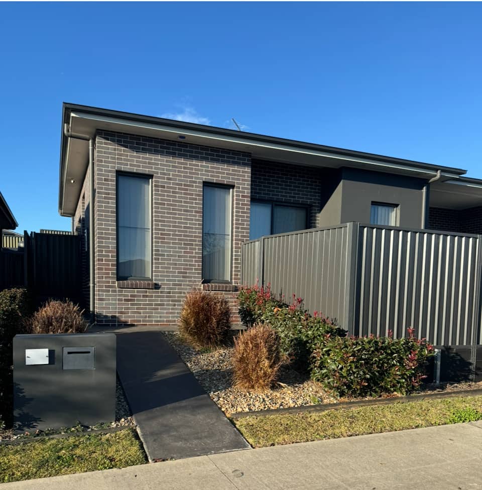 Cosy 2 Bedroom Studio in Thirlmere, NSW