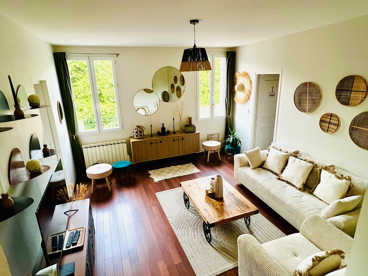 Popular Airbnb listing: Cozy apartment in the historic center of Auch in Auch