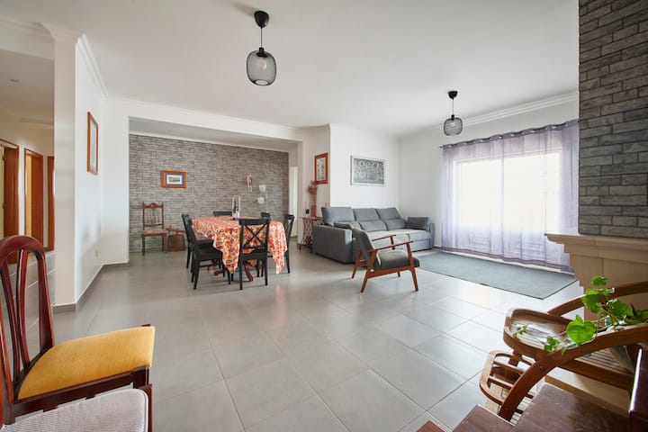 Private Villa, Swim.pool, Barbecue! Amazing Garden - Marinhais