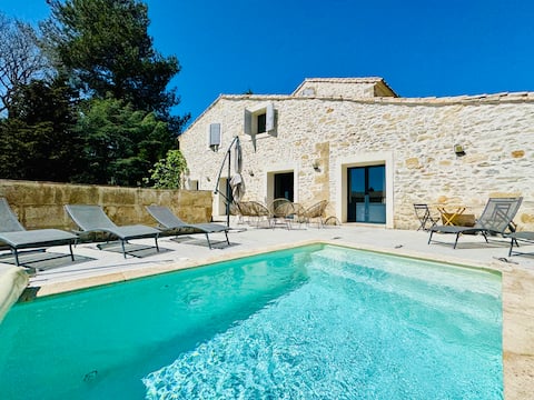 Les Rives du Parc Pool 12 people