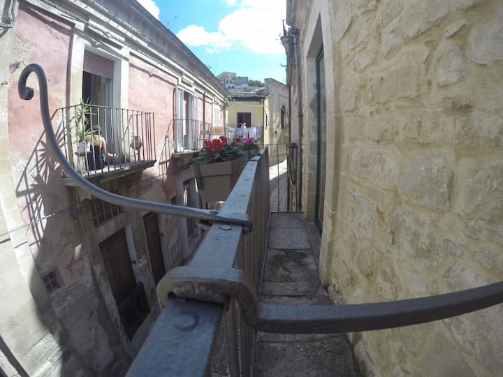 Casa Vacanze A Pochi Passi Dal Duomo Di Sangiorgio - Ragusa