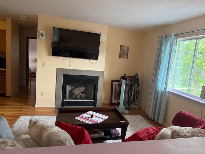 Bright Private 1br Hw 287/boulder–denver/hospitals - Erie, CO
