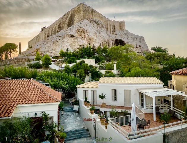 Two-Bedroom Suite -Themelio suites