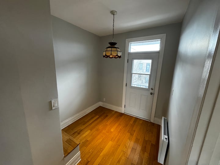 3 Bedroom Apartment In Homa - Montreal