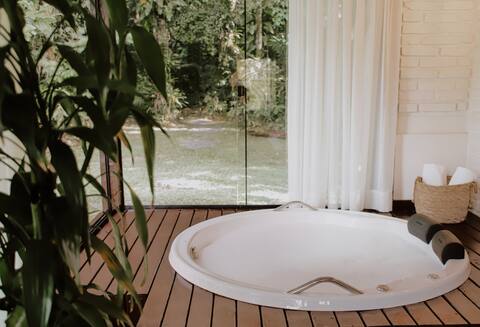 Countryside House in Joinville with Hidro and Fireplace