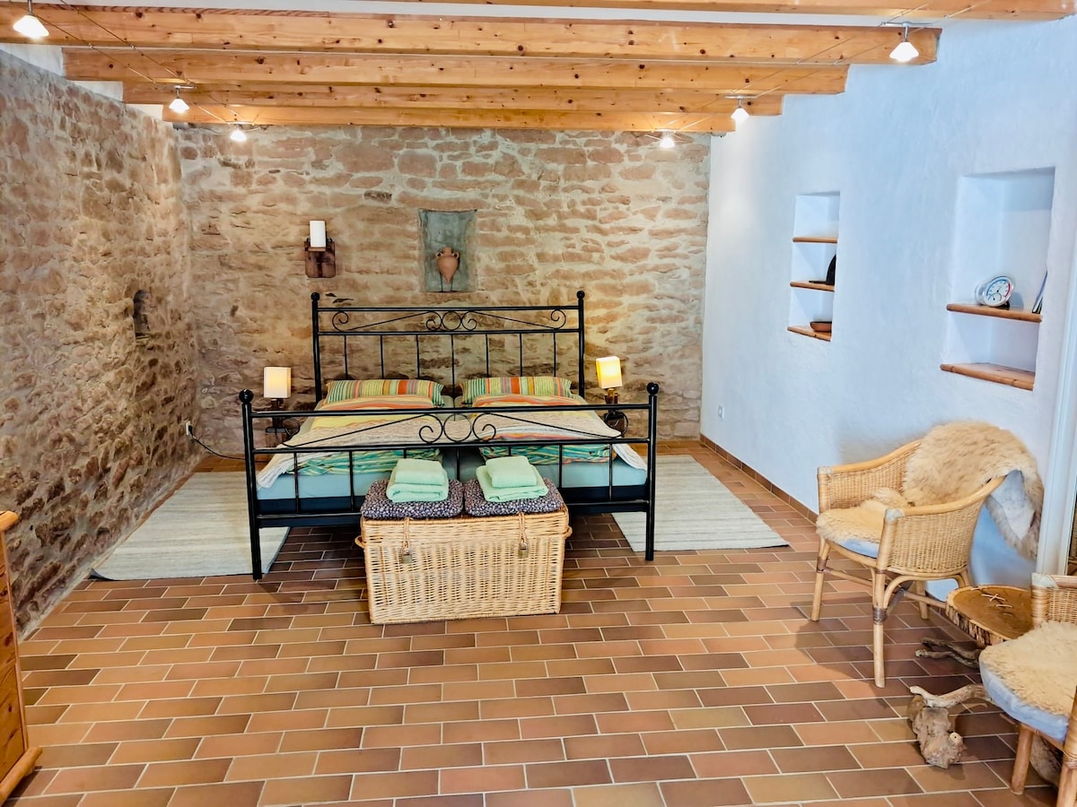 Bett 1,80 m x 2,00 m