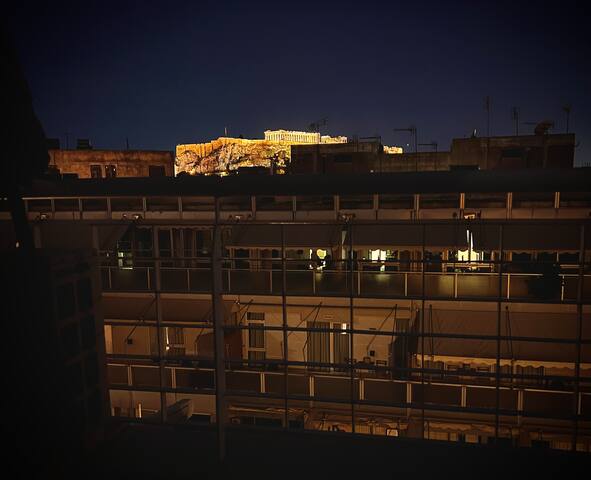 Penthouse with Terrace-ThemelioSuites gallery image 2