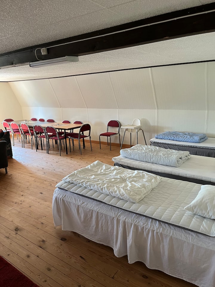 საძინებელი 4