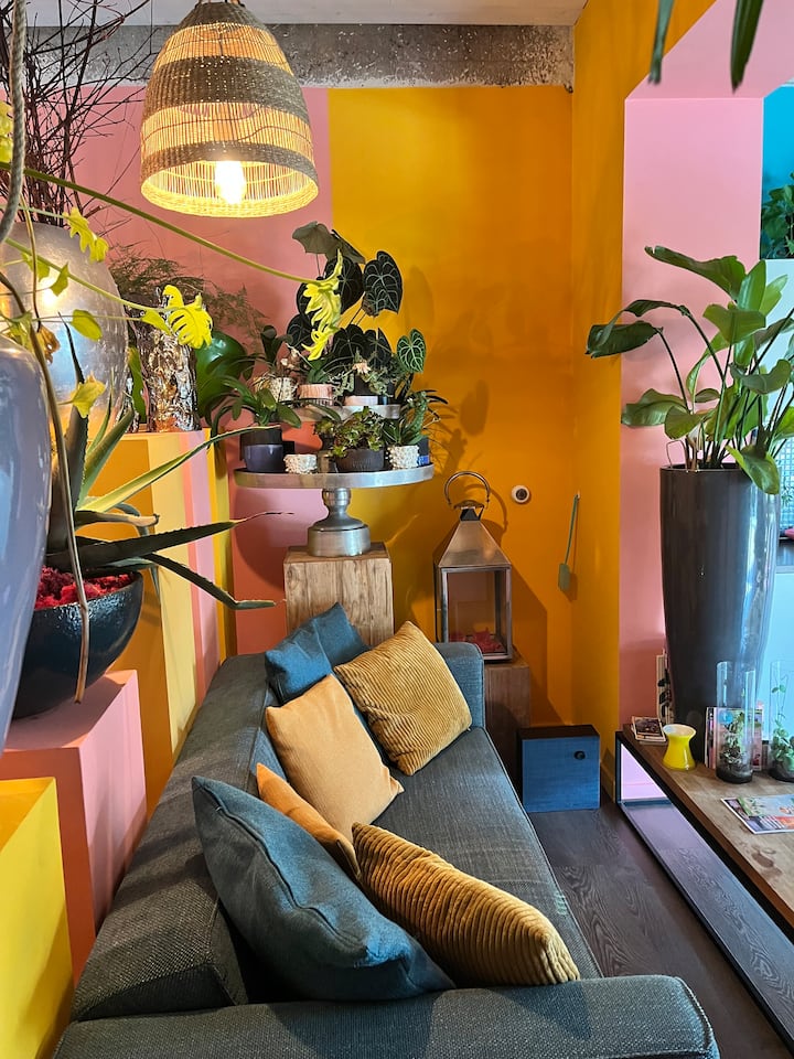 Plantkot, Een Sfeervol Appartement Vol Planten - 이에페르