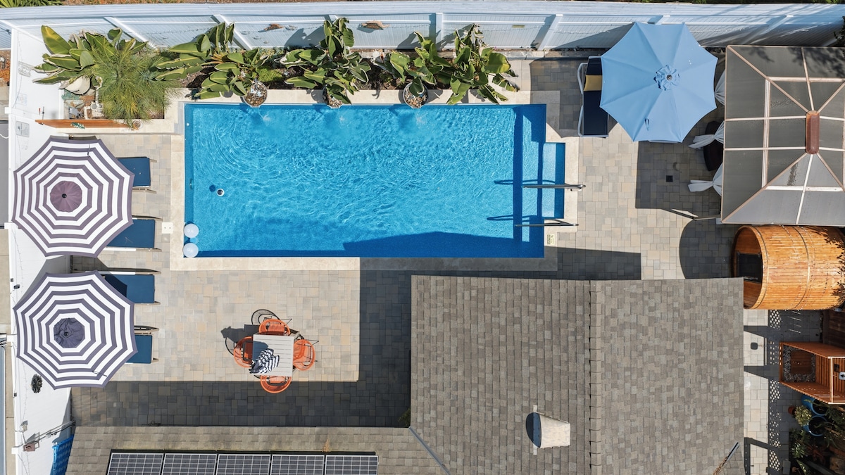 Pool (9)