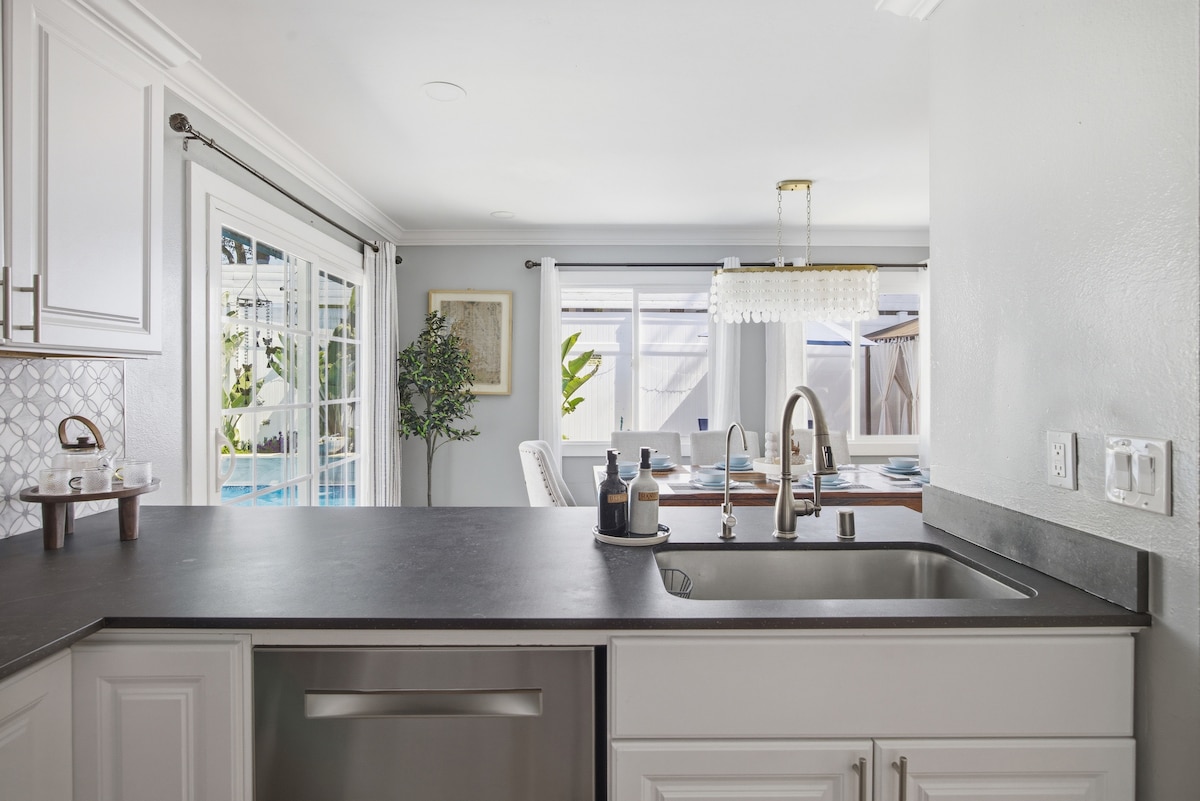 Full kitchen (3)
