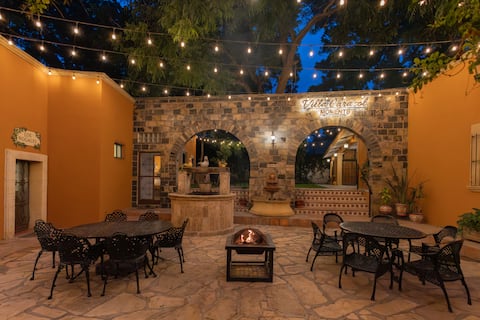 Colonial Mansion in the Heart of Parras