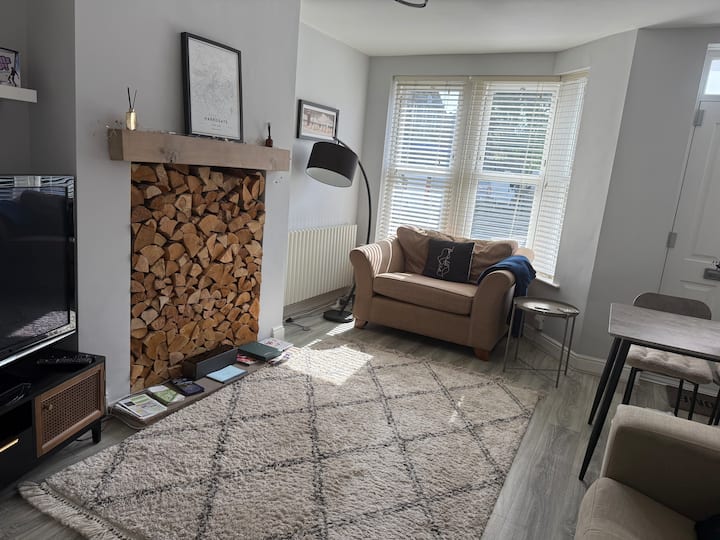 Hg1 Home: Centrally Located 2 Bed Harrogate Home. - Harrogate