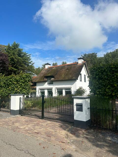 Spacious and comfortable cottage near Amsterdam