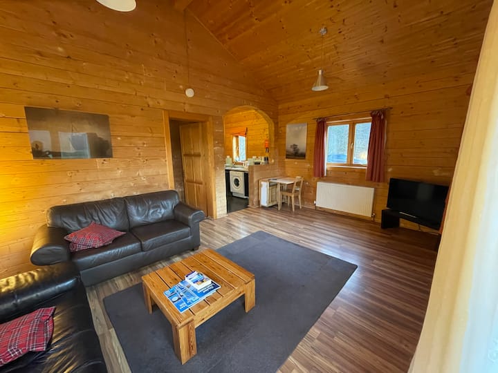 Ben Nevis Log Cabins - Scottish Highlands - Fort William