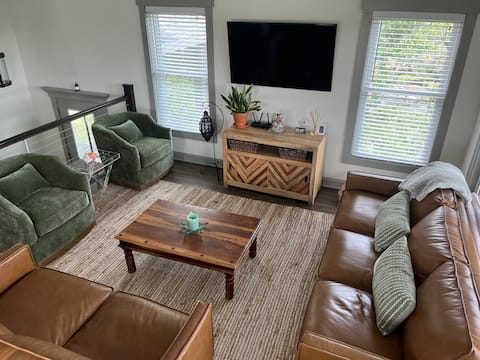 Top Airbnb: Short Beach Walk. On Davis canal. Bring your Kayak in Oak Island
