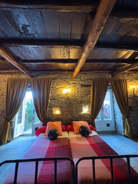 press / studio with garden! Air conditioning & heating