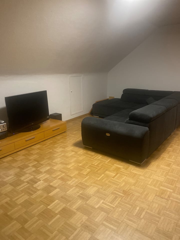 Schöne Wohnung Mit Guter Anbindung Köln/bonn - Neunkirchen-Seelscheid