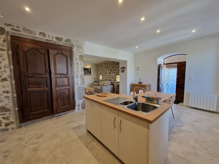 Gîte Albizia ,En Ardèche, Les Gîtes De Taliha - Ardèche
