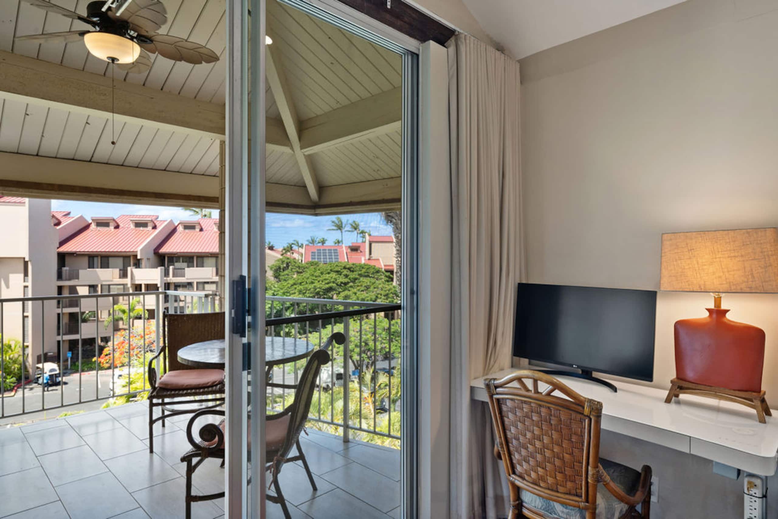 Condo in Kihei · ★4.96 · 2 bedrooms · 3 beds · 2 baths - Image 24