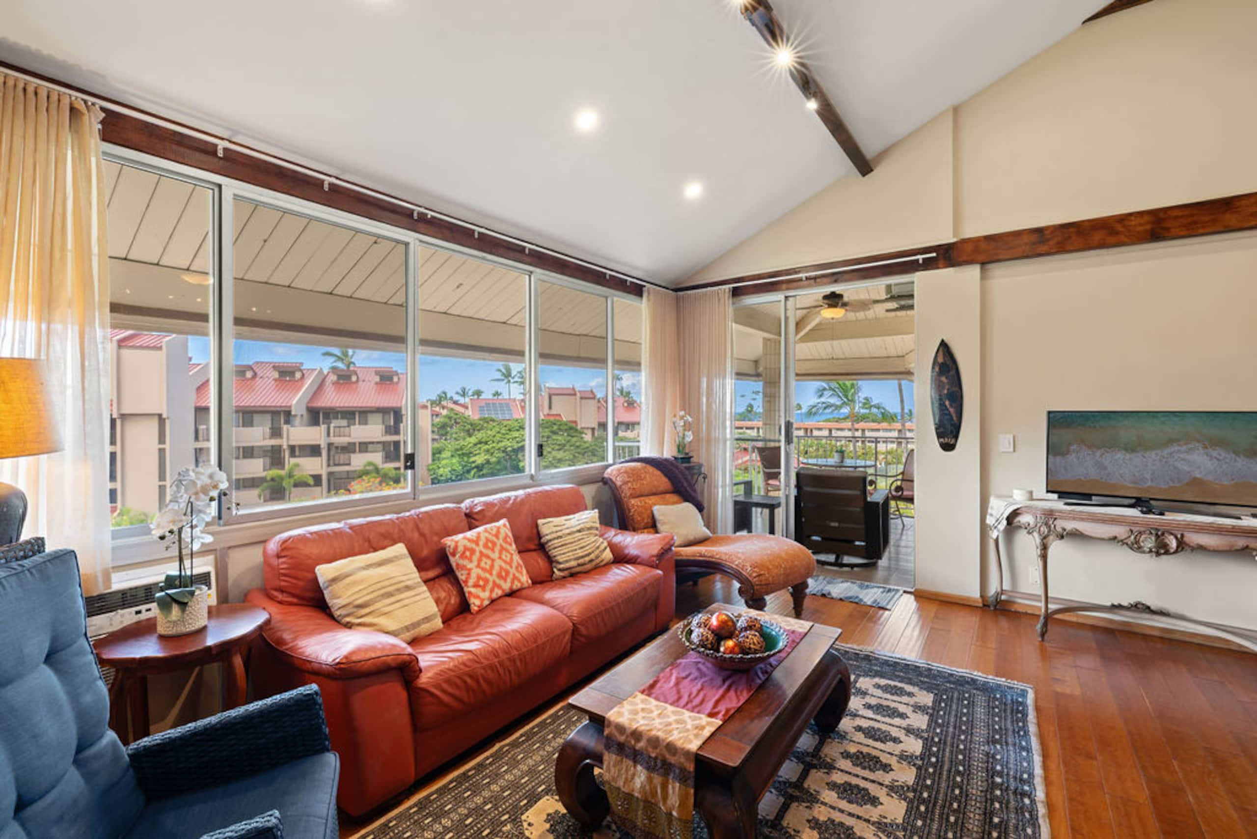 Condo in Kihei · ★4.96 · 2 bedrooms · 3 beds · 2 baths - Image 2