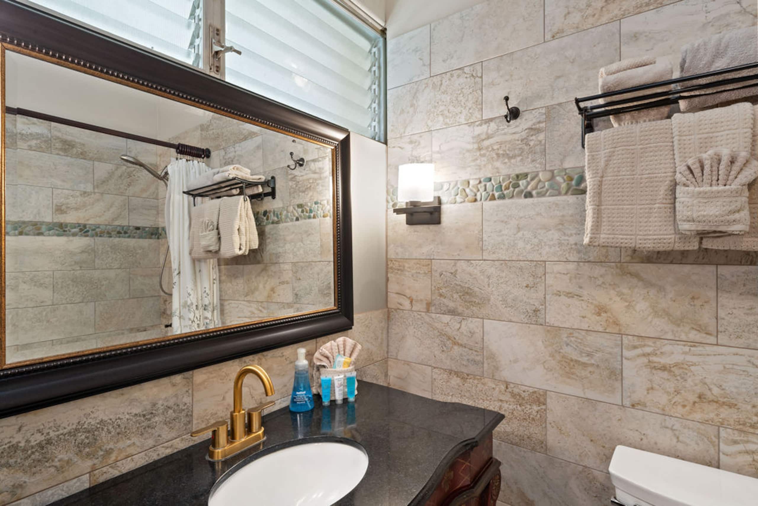 Condo in Kihei · ★4.96 · 2 bedrooms · 3 beds · 2 baths - Image 22