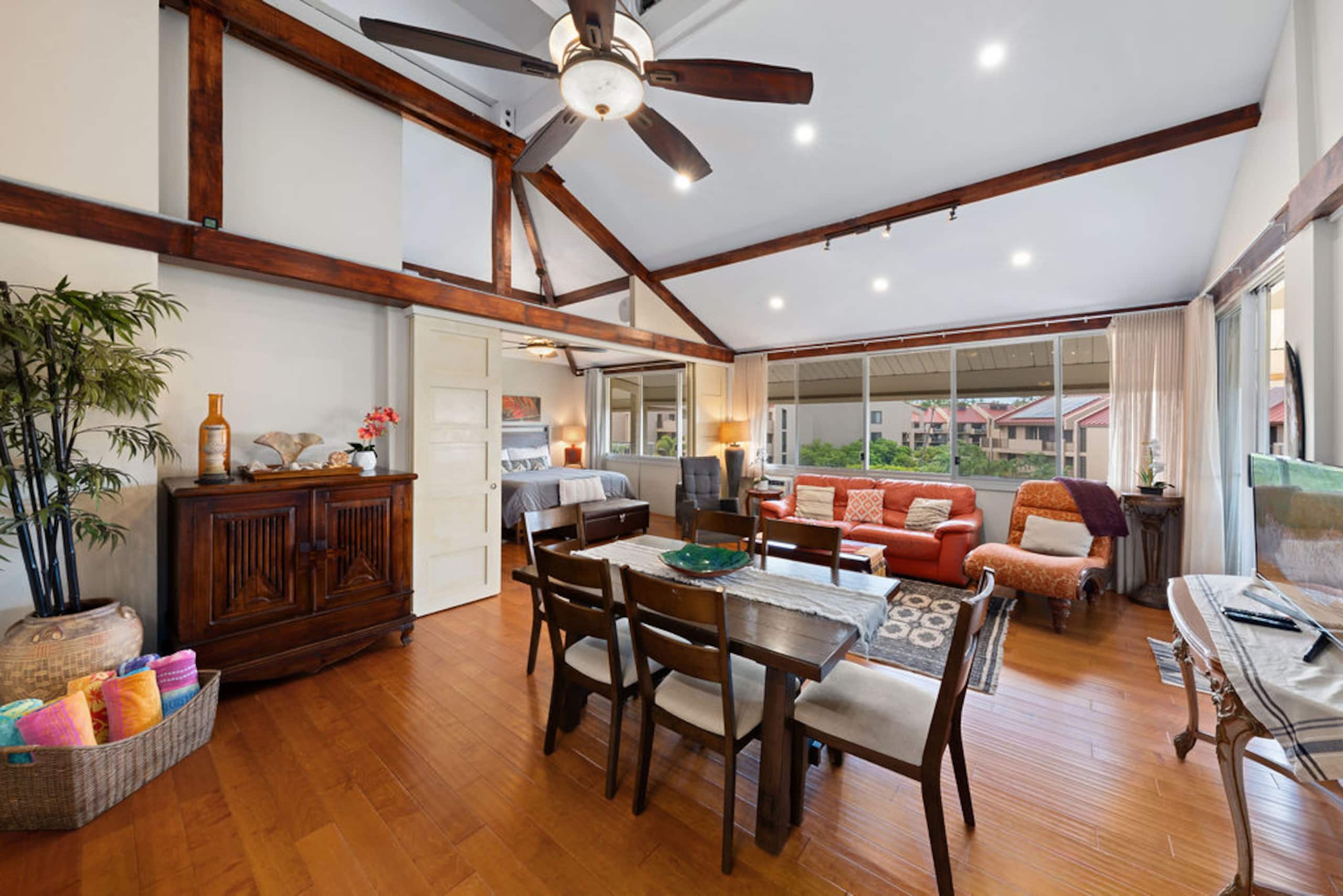 Condo in Kihei · ★4.96 · 2 bedrooms · 3 beds · 2 baths - Image 9