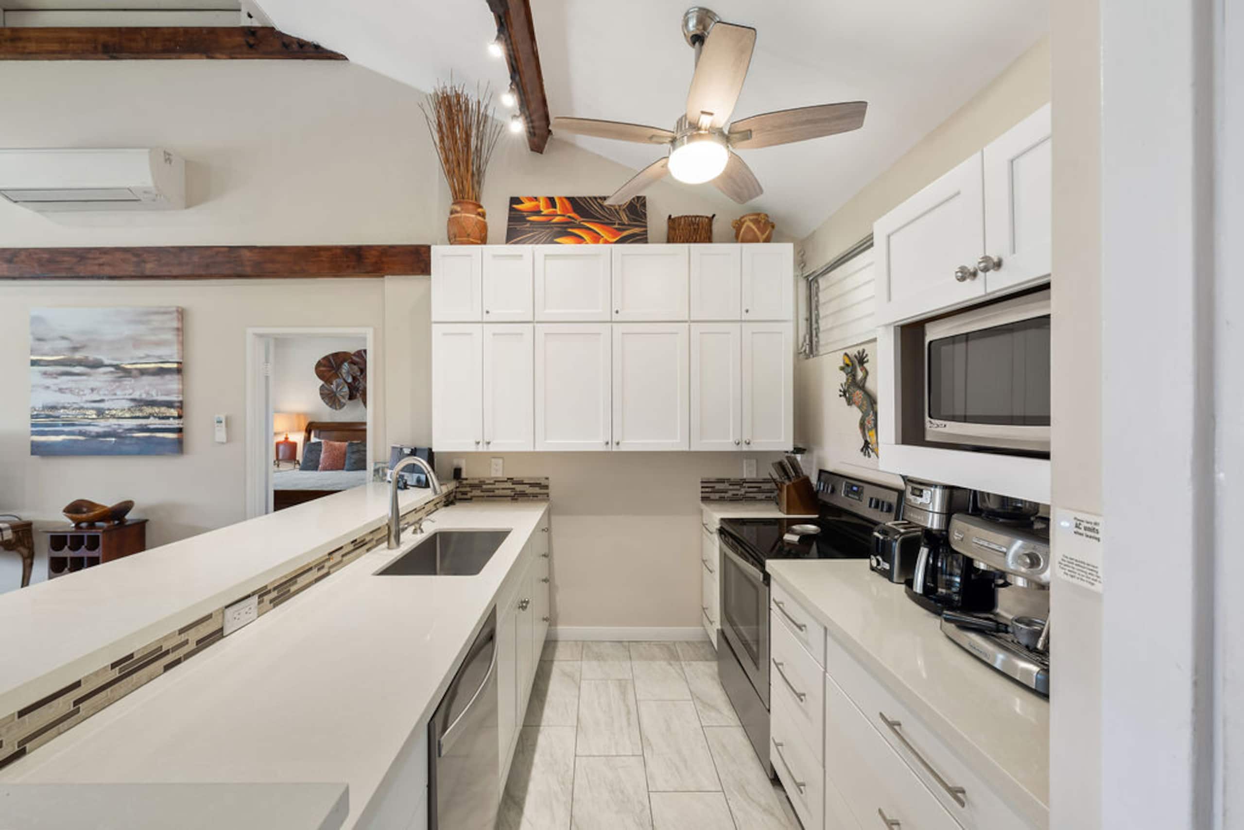 Condo in Kihei · ★4.96 · 2 bedrooms · 3 beds · 2 baths - Image 7