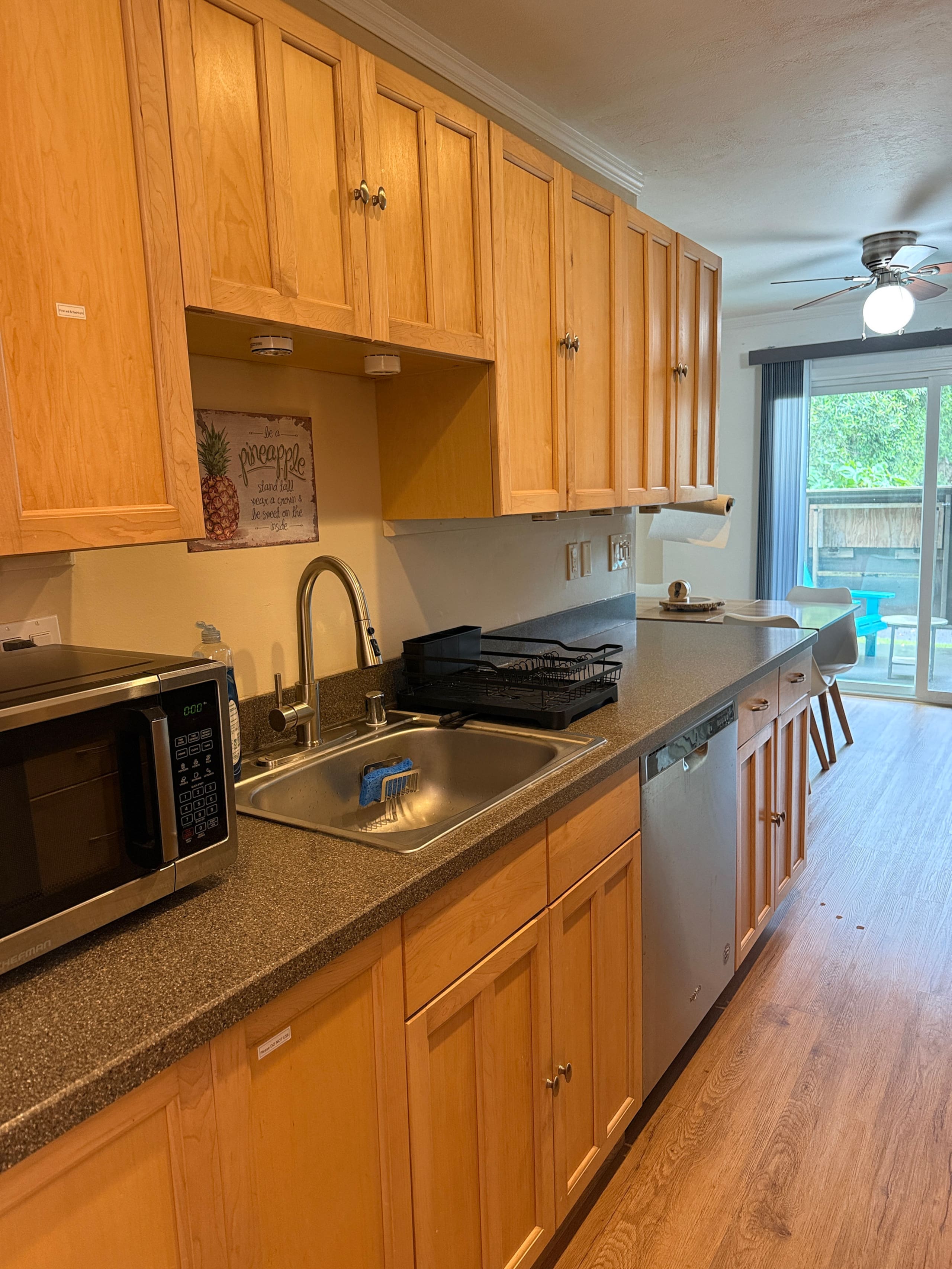 Condo in Waimea · ★4.9 · 2 bedrooms · 2 beds · 1 bath - Image 9