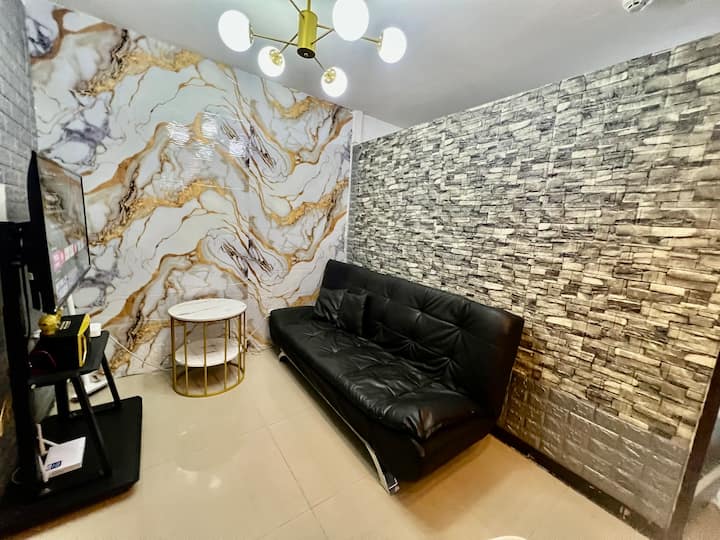 J's Cozy Place W/ Newly Renovated Cr - Bacoor