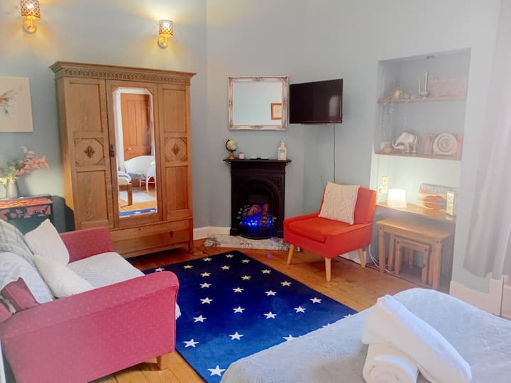 Boutique Historic Flat In Quiet Central Location - East Lothian Council