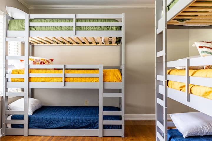 Bedroom #4 (two triple bunks)