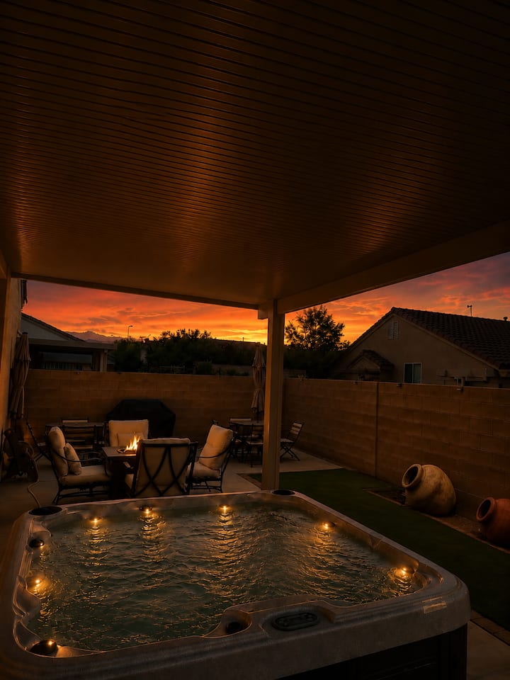 Luxury Spa Retreat. Ev Ch. Near Strip. Sleeps 610 - Las Vegas