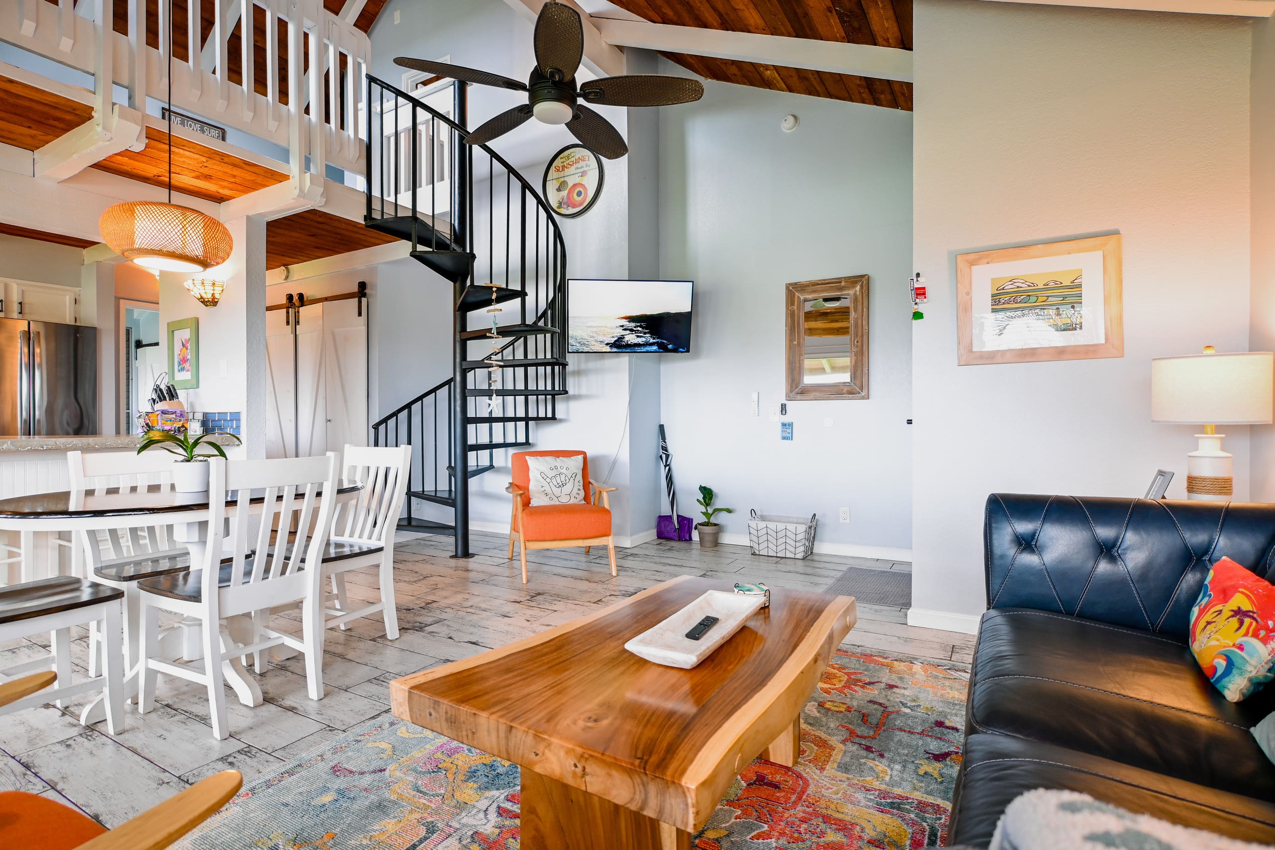 Condo in Princeville · ★4.97 · 2 bedrooms · 3 beds · 1.5 baths - Image 2
