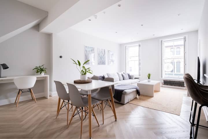 Central Abergavenny 2-bed Renovated Apartment - Abergavenny