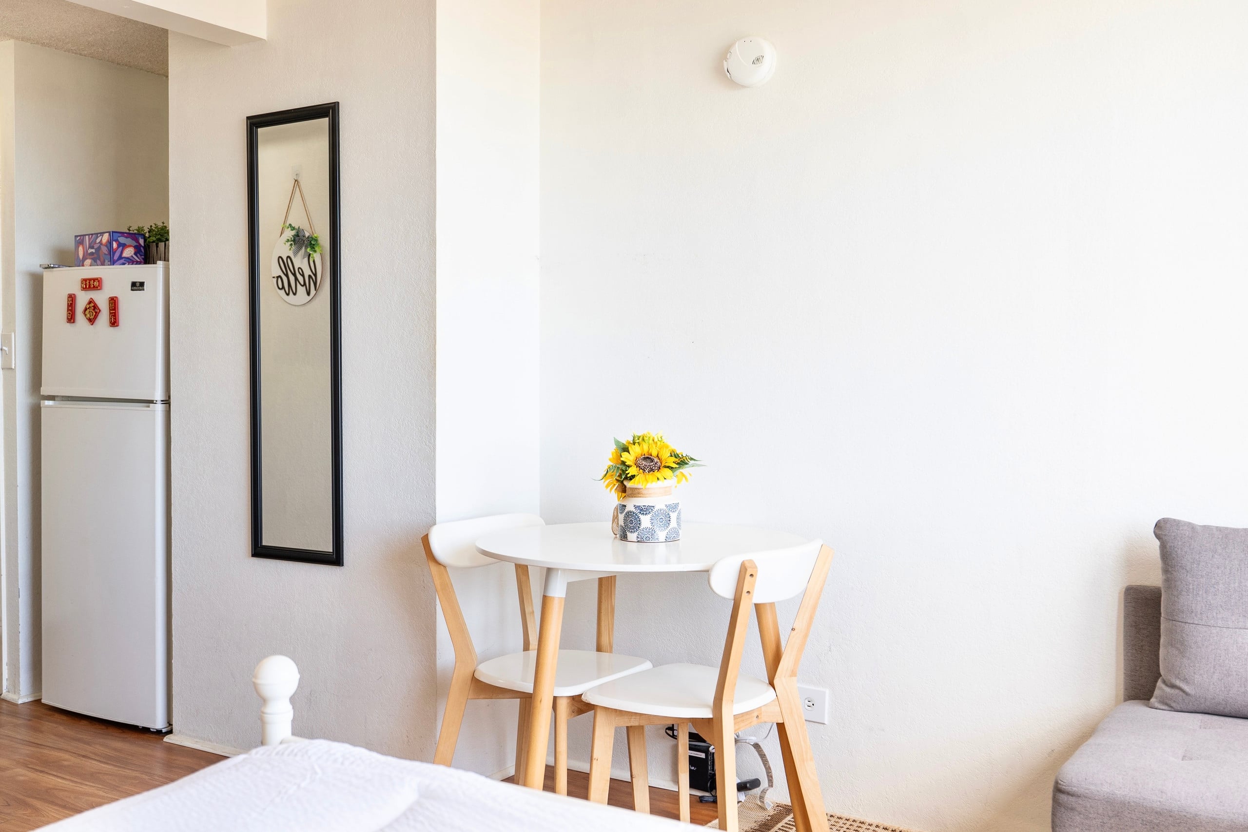 Condo in Honolulu · ★4.84 · Studio · 1 bed · 1 private bath - Image 7