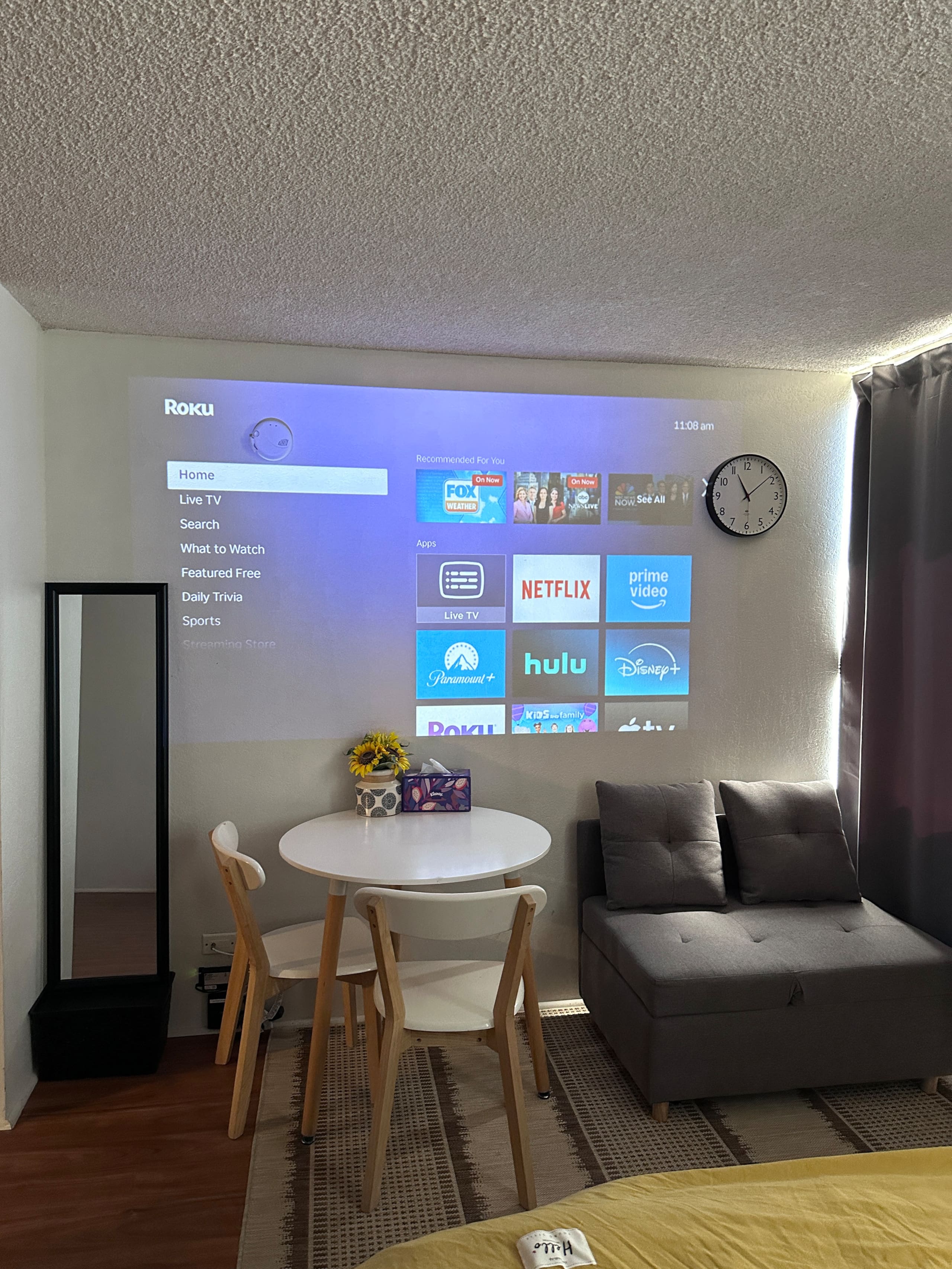 Condo in Honolulu · ★4.84 · Studio · 1 bed · 1 private bath - Image 38