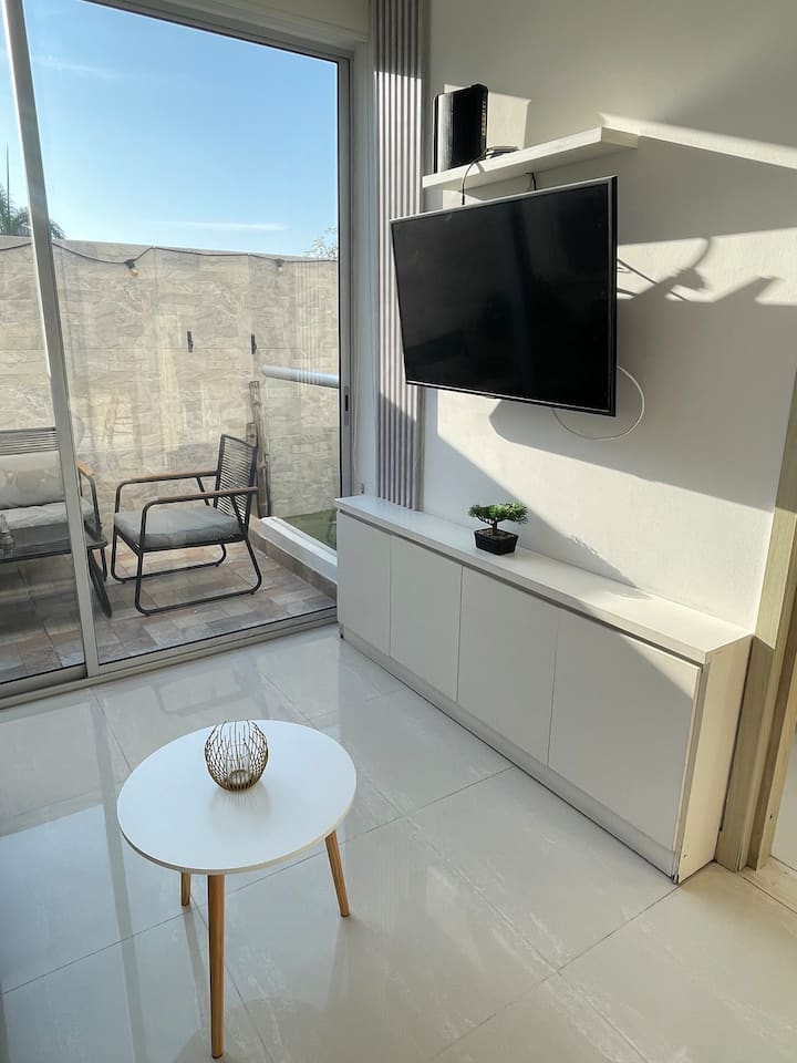Stylish Aptmnt 1 Block From The Beach With Jacuzzi - Cartagena de Indias