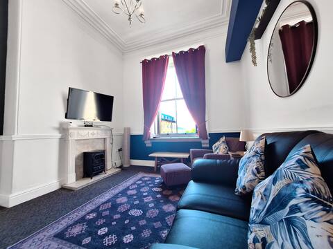 Top performing Airbnb: Kellys Place Saltburn by the sea (Sleeps 2) in Saltburn, Marske And New Marske