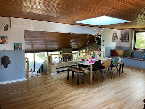 Lovely 310 sqm unique gem, close to forest and beach